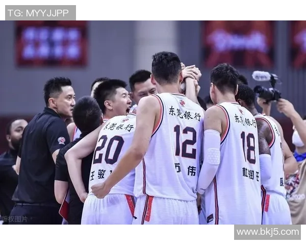 广州乒乓球队与北京乒乓球队赛后复盘分析比赛节奏与战术对决