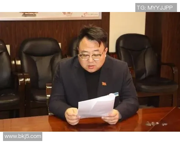 足球明星慷慨解囊全额捐赠工资助力公益事业传递温暖与希望